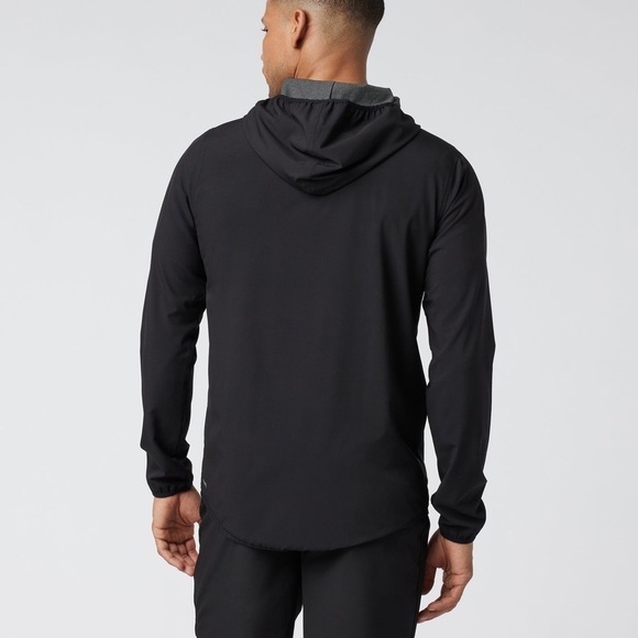 Vuori Men’s Outdoor Trainer Shell - Picture 4 of 9